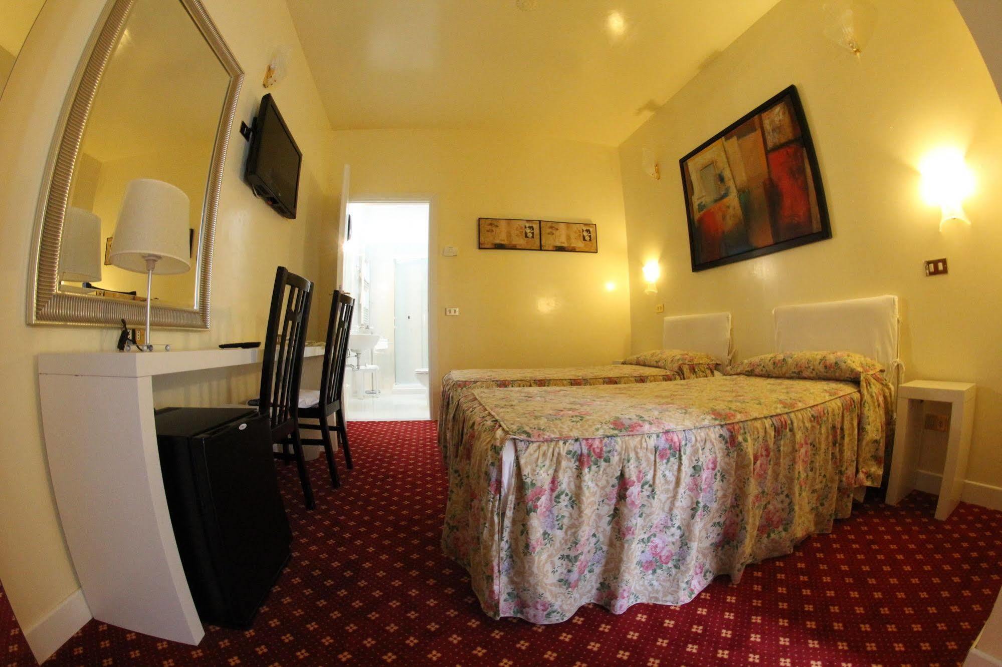 Europa Fiera Rho Hotel Bagian luar foto
