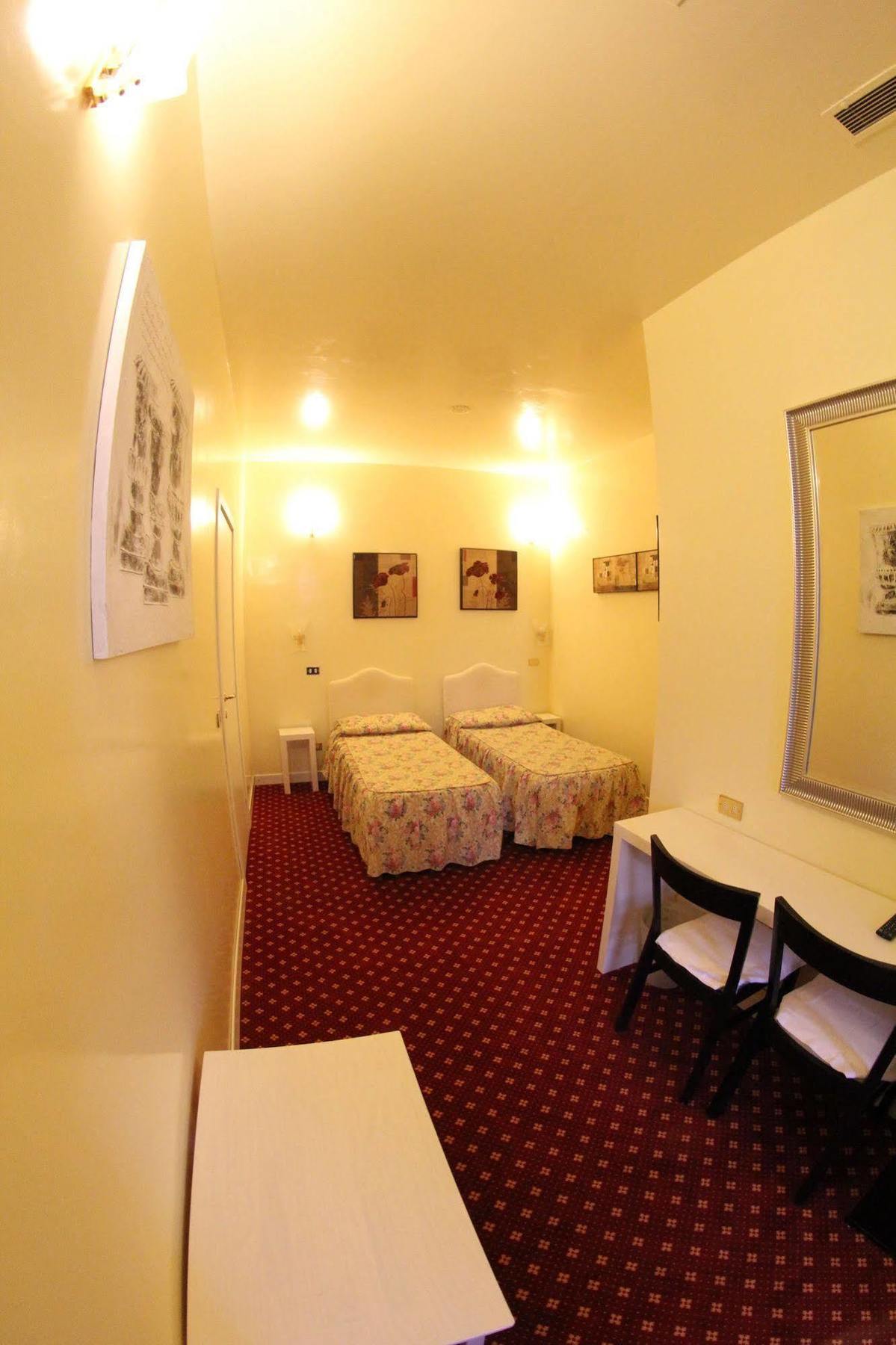 Europa Fiera Rho Hotel Bagian luar foto